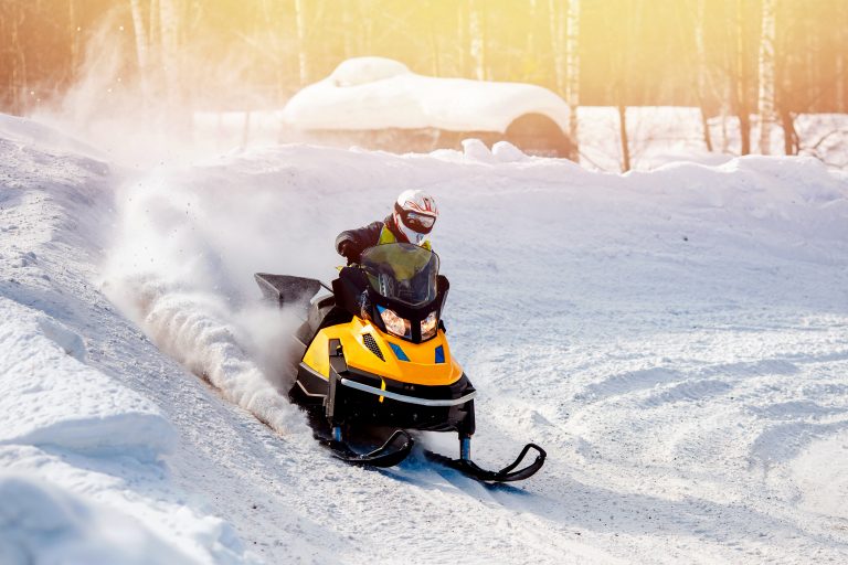 How Do I Get Better at Snowmobiling? - RockyMountains Snowmobile